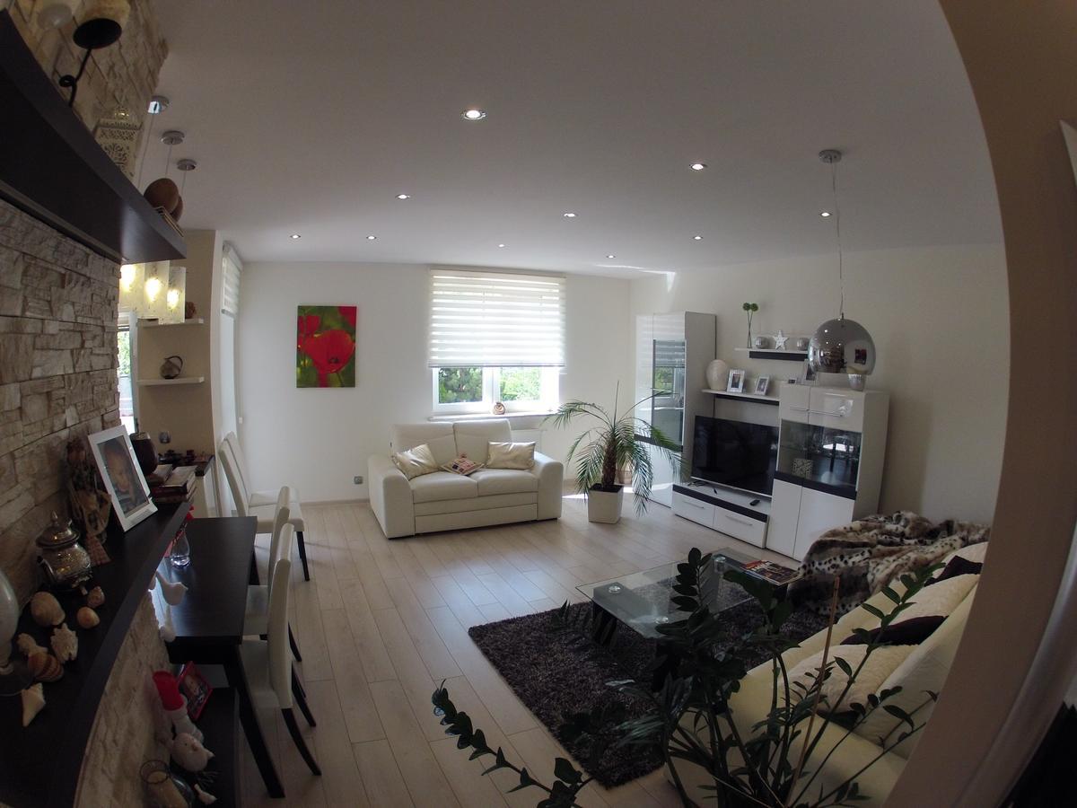 Apartament Alicja Lägenhet Wałbrzych Exteriör bild